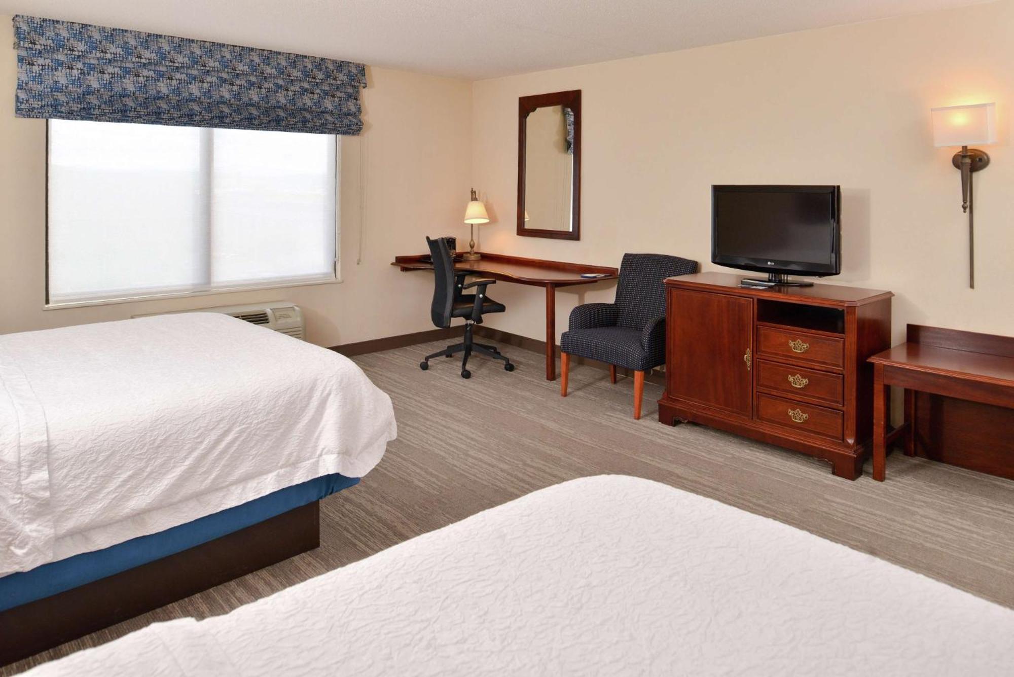 Hampton Inn Harrisonburg South Exterior foto