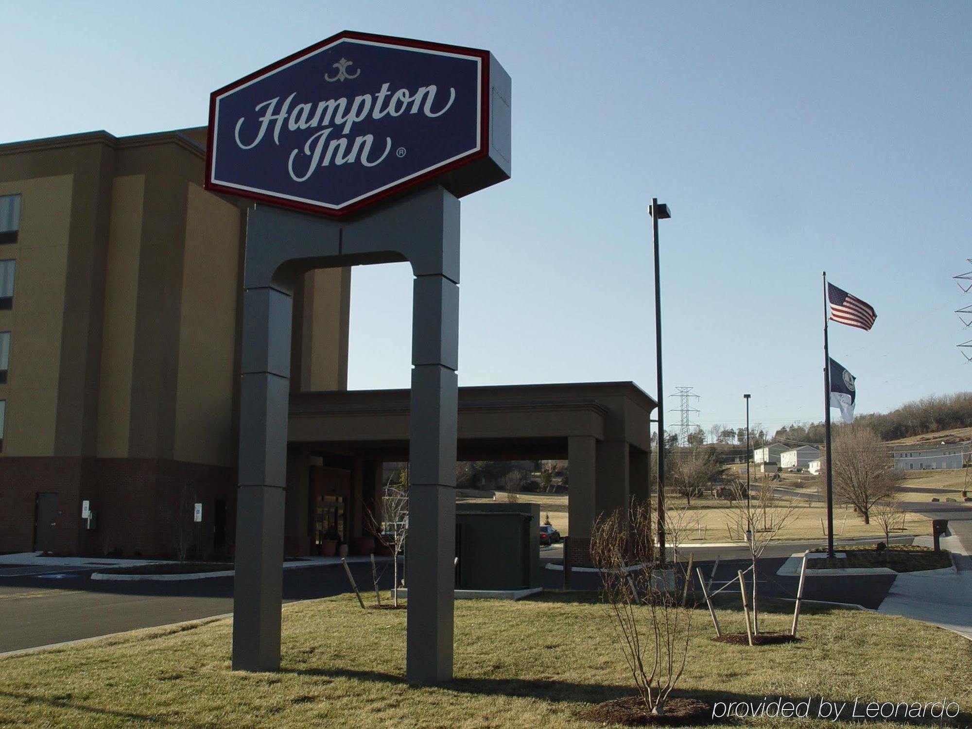 Hampton Inn Harrisonburg South Exterior foto